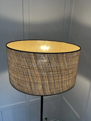 Miliboo Rattan-Stehlampe   Schwarz Natur   Neuwertig Bild 3