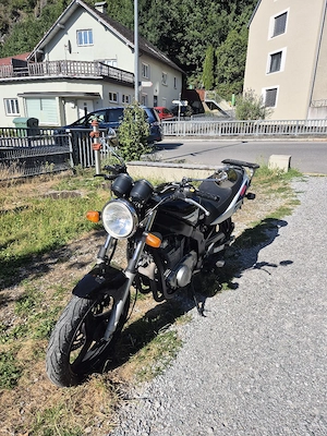 Suzuki GS 500 E   Wenig km, mängelfrei vorgeführt! (Günstig abzugeben) Bild 2