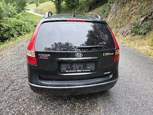 Hyundai  i30   Bild 2