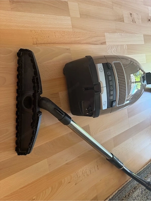 Top Miele Staubsauger Power Parquet Edition Bild 4