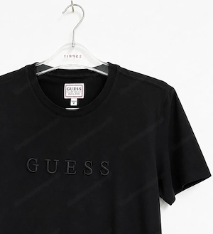 GUESS Herren T-Shirt schwarz slimfit