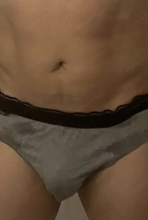 Lust bei dieser Hitze intim geleckt zu werden?