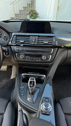 Bmw 320i xdrive Bild 6