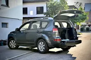 Citroën C-Crosser Bild 2