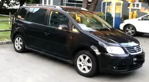 Volkswagen Touran Bild 2