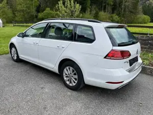 VW Golf Bild 6