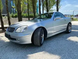 Verkaufe Mercedes Benz SLK200 Kompressor Bild 2