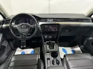 VW Passat Bild 8