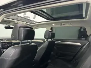 VW Passat Bild 10