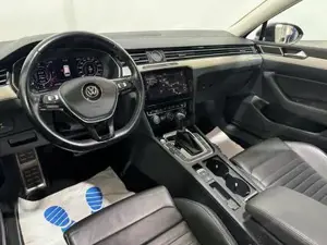VW Passat Bild 9