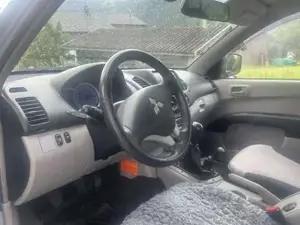 Mitsubishi L200 Bild 5