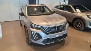 Peugeot 2008 Bild 4