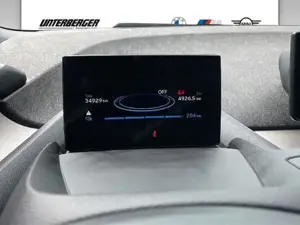 BMW i3s Rückfahrkamera // Navi Prof. // Wärmepumpe // Driving Assi. Plus Bild 9