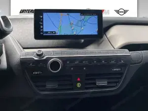 BMW i3s Rückfahrkamera // Navi Prof. // Wärmepumpe // Driving Assi. Plus Bild 8