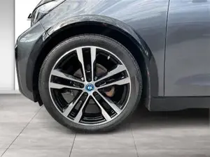 BMW i3s Rückfahrkamera // Navi Prof. // Wärmepumpe // Driving Assi. Plus Bild 6