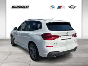 BMW X3 xDrive20d M-Sportpaket // Panorama Glasdach // Lenkradheizung Bild 4