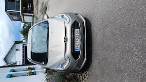 Ford B-MAX 5T Titanium Bild 2