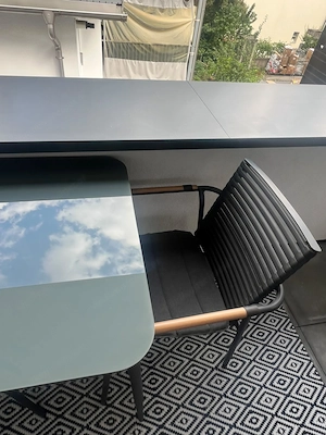 Terrassetisch mit Glasplatte und 2 Stühlen Bild 2