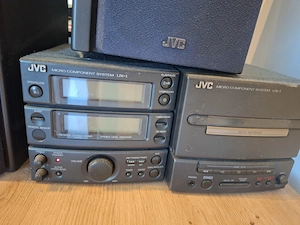 Jvc Musik Anlage voll funtktionsfähig  mot Cd's Bild 3