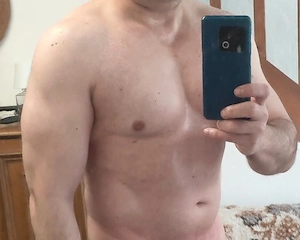 Suche nette Sie für Wandern, Sauna, FKK, Bergwandern, Restaurantbesuche Bild 2