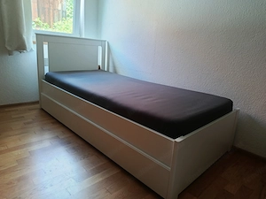 Bett von IKEA Bild 3