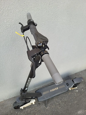 E-Scooter   E-Roller   NAVEE ST3 Pro E-Scooter EU-Version 25 km  h - fast neu Bild 3