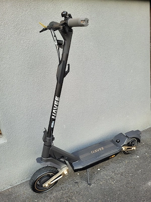 E-Scooter   E-Roller   NAVEE ST3 Pro E-Scooter EU-Version 25 km  h - fast neu Bild 4