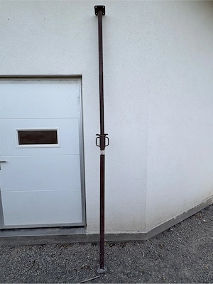 Stahl Baustütze zu verschenken Bild 2