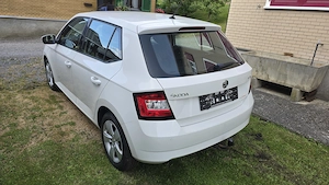 Skoda Fabia   Weiß   DIESEL   105PS Bild 4