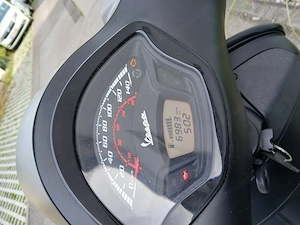 Verkaufe Vespa 300 GTS, Notte Bild 4