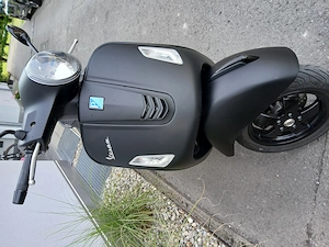 Verkaufe Vespa 300 GTS, Notte Bild 2