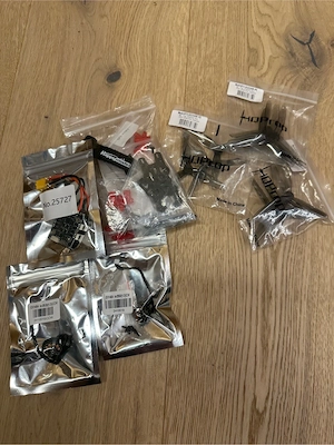 Happymodel Crux35 HDZero FPV Drohne + Riesen-Ersatzteilpaket (Hobbyaufgabe) Bild 5