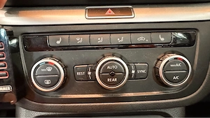 VW Sharan 7 Sitzer 144.000km Bild 3