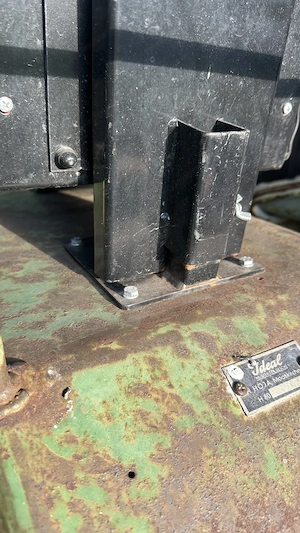Gefedeter Kindersitz für Traktor Bild 3