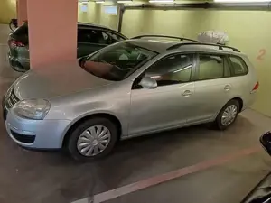 VW Golf 5 Variant 1,9TDi Bild 5
