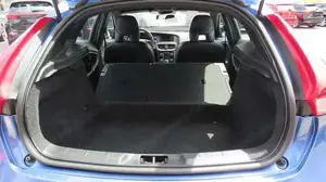 Volvo V40 Bild 14