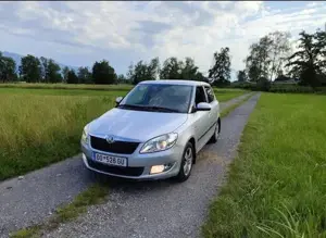 Skoda fabi 1.6 CR-TDi  bj- 2014 Bild 9