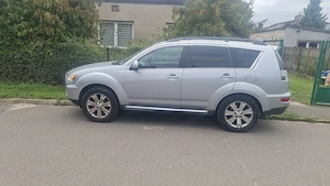 Mitsubishi outlander 2.2  Bild 5