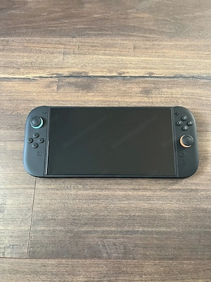 Nintendo Switch 2 wie neu + 4 Spiele + Pro Controller + Tasche Bild 3