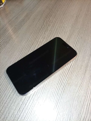 iphone 15 pro (inkl. guess hülle bei wunsch) Bild 3