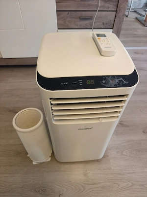 mobile Klimaanlage mit 9.000 BTU, Abflussrohre und Steuerung sowie 2 Jahre Garantie