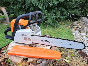 STIHL MS 170 2-MIX Motorsäge - 35 cm - wenig benutzt inkl. Zubehör Bild 2