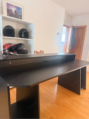 Gaming-Tisch  Bild 3