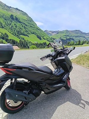 Honda forza 125 special edition  Bild 4
