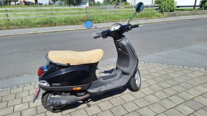 Vespa LX-50 Bild 2