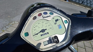 Vespa LX-50 Bild 3