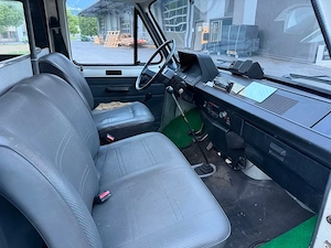 Ford Transit 1.6 Oldtimer 5 Sitzer Bild 4