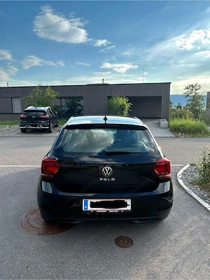 VW Polo 80 PS,  gepflegter Zustand, 32669km EZ 02 21 Bild 3