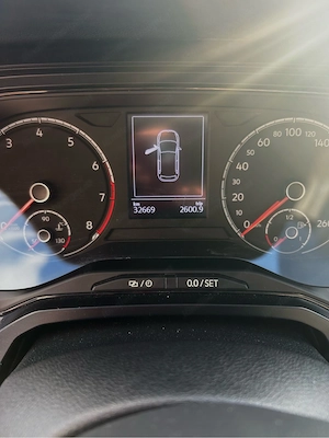 VW Polo 80 PS,  gepflegter Zustand, 32669km EZ 02 21 Bild 4