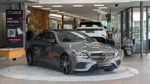 Mercedes-Benz E 200 Bild 3